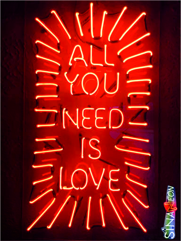 all you need is love cam neon yazı